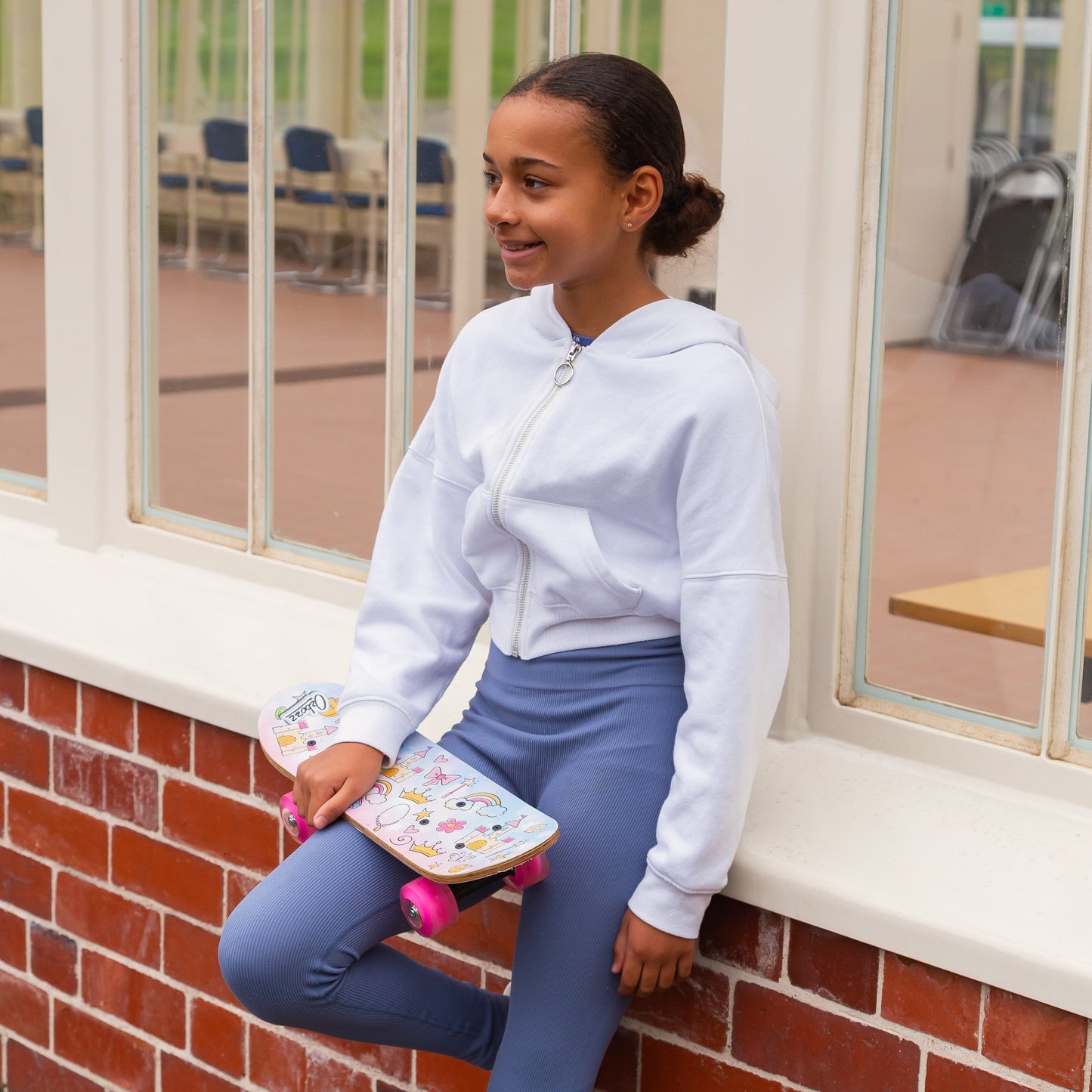 SKATEBOARD PRINCESSES AVEC ROUES CLIGNOTANTES 17 POUCES