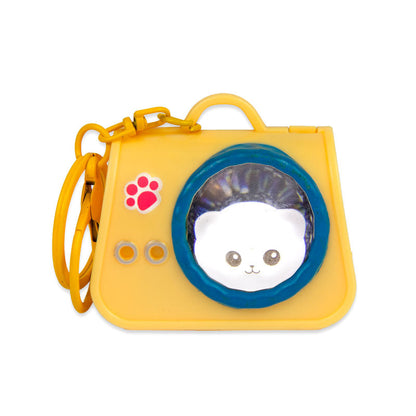 LIGHT UP PET CARRIER KEYCHAIN