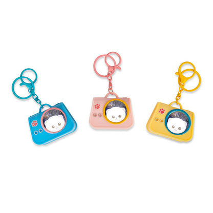 LIGHT UP PET CARRIER KEYCHAIN