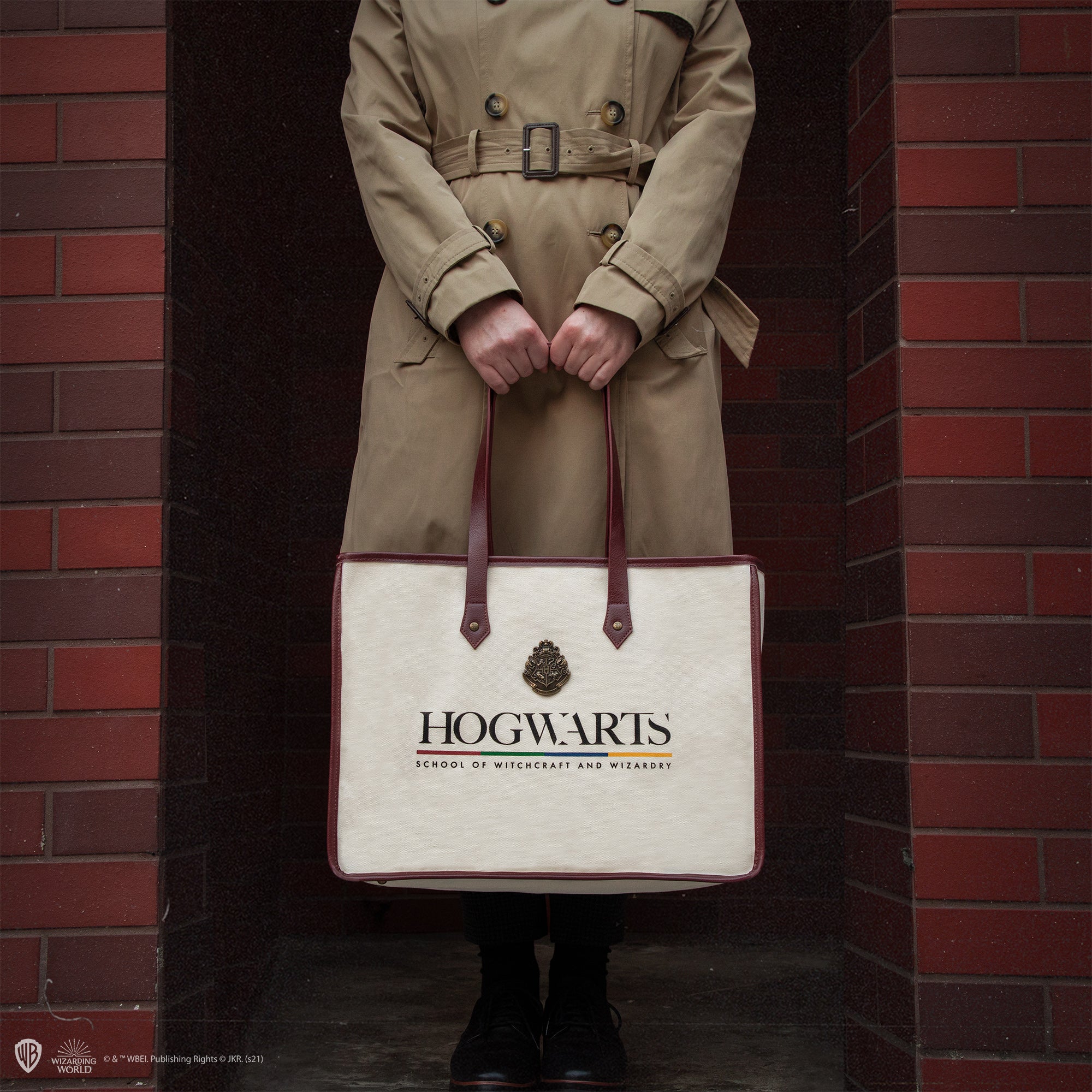 *Hogwarts Canvas Tote Bag