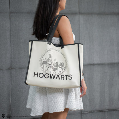 *Hogwarts Castle Tote Bag