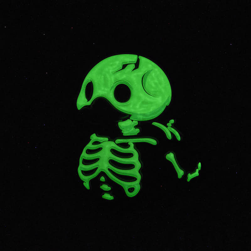 TUBBZ Numskull Skelett – Leuchtender Gummi-Pin