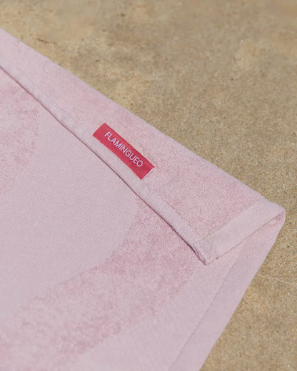 Backrest + pink towel pack