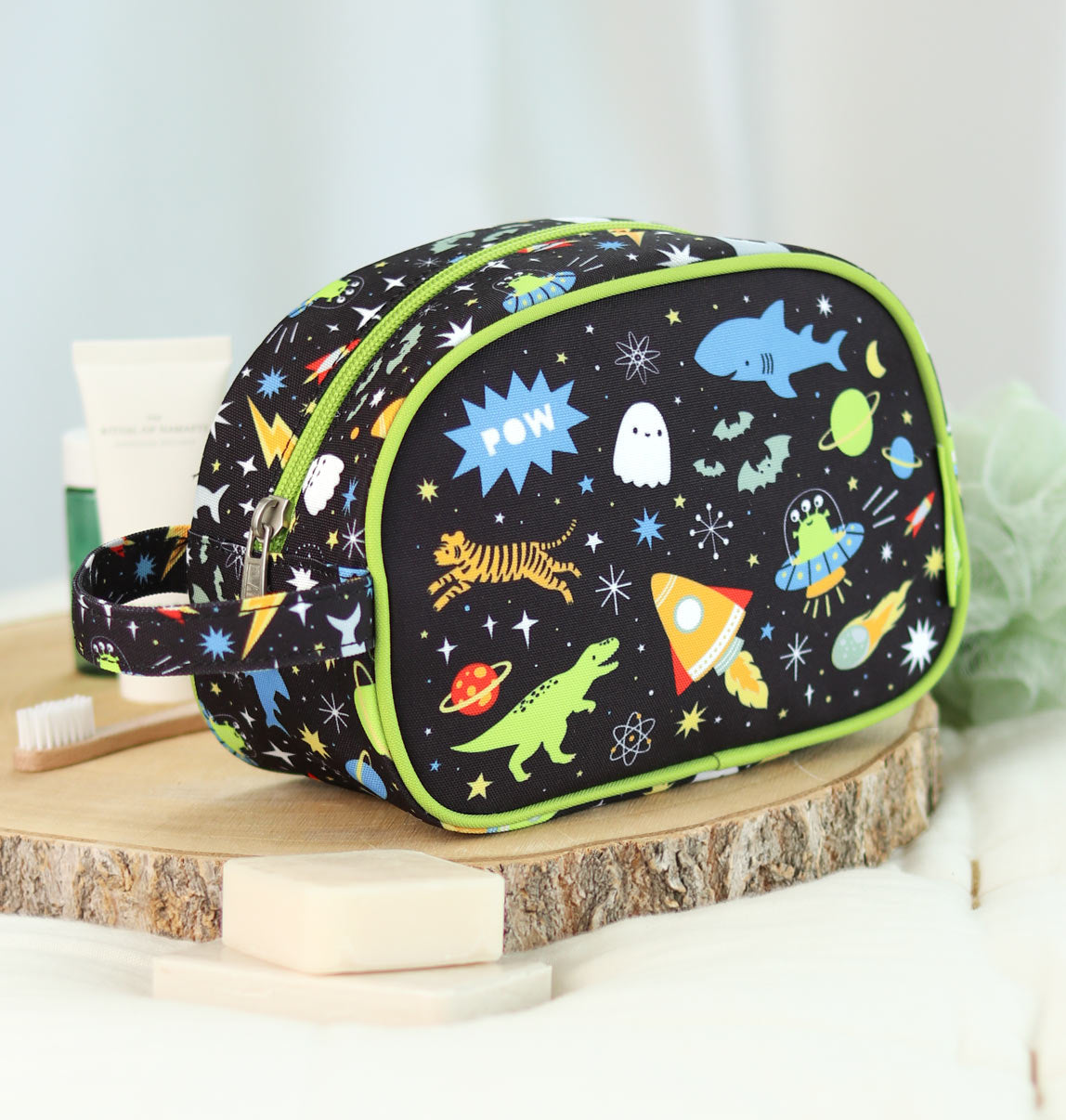 Trousse de toilette enfant - Galaxie – vue 6 – A Little Lovely Company