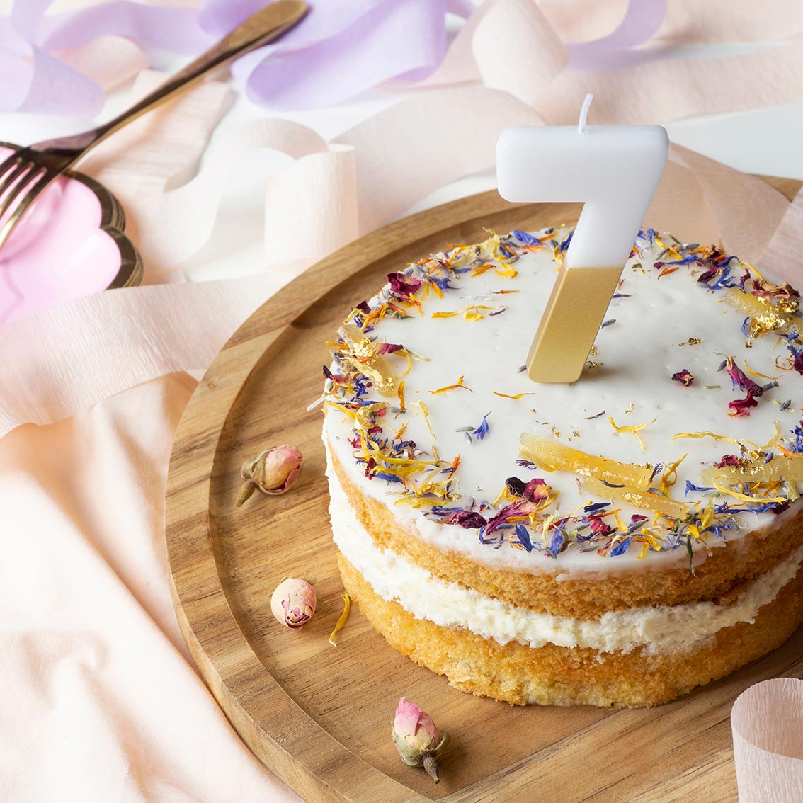 White & Gold Birthday Number Candle - 7