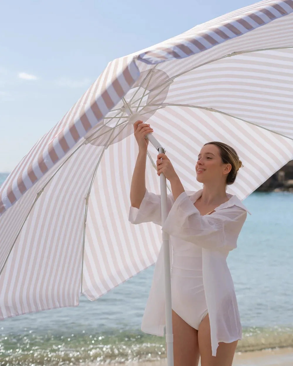Premium compact beach parasol – SOLIS