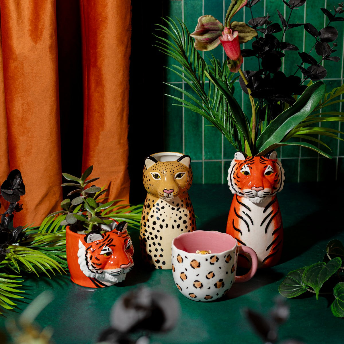 Tiger Planter