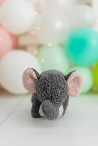 Peluche Bébé Éléphant Gris