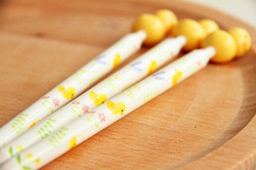 Yellow duck fine pen