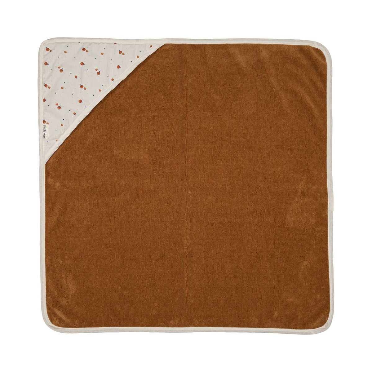 Hazelnut bath cape