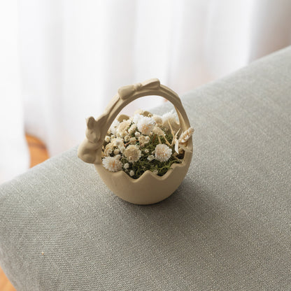 Panier avec lapin en céramique – Oito.Atelier