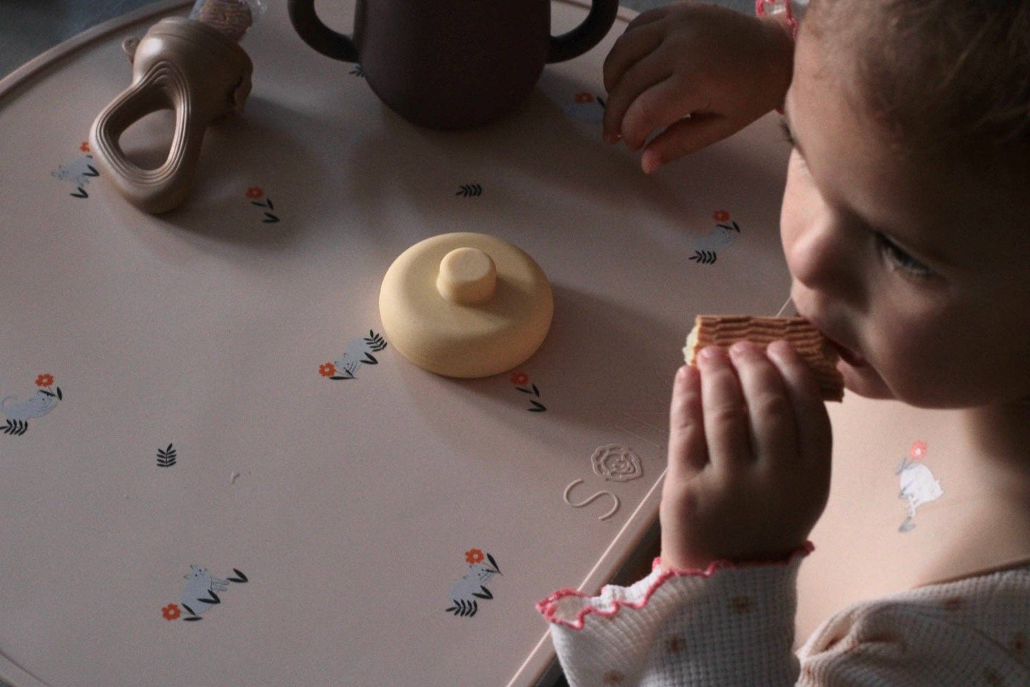 Silicone Cat Placemat - Cream