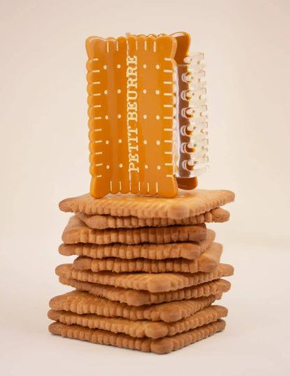 Pince à cheveux – biscuit Petit Beurre français design soigné | Joanna Behar – vue 4