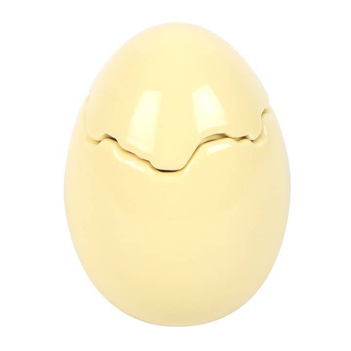 Citrus/ginger egg-shaped candle
