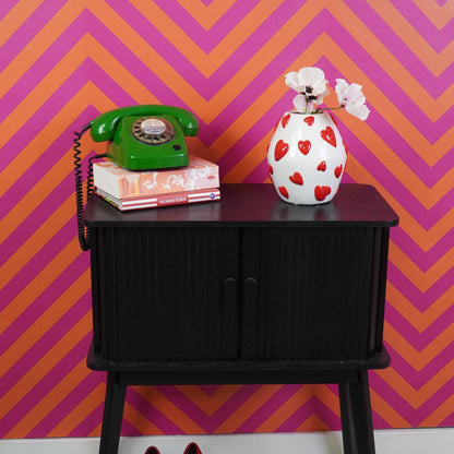 Hearts Flower Vase - White/Red