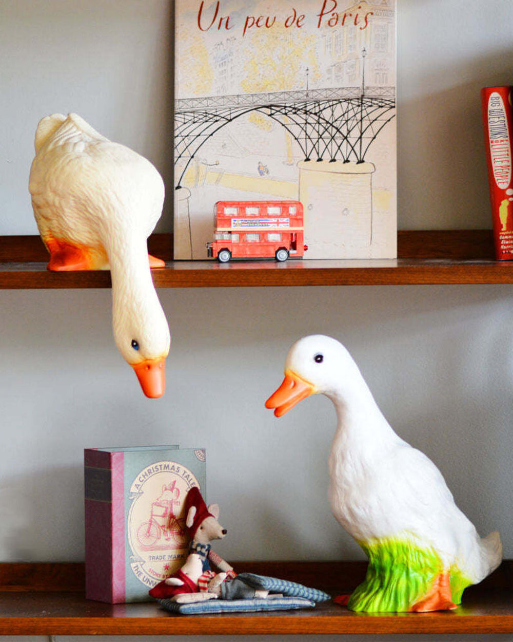 White Duck Lamp