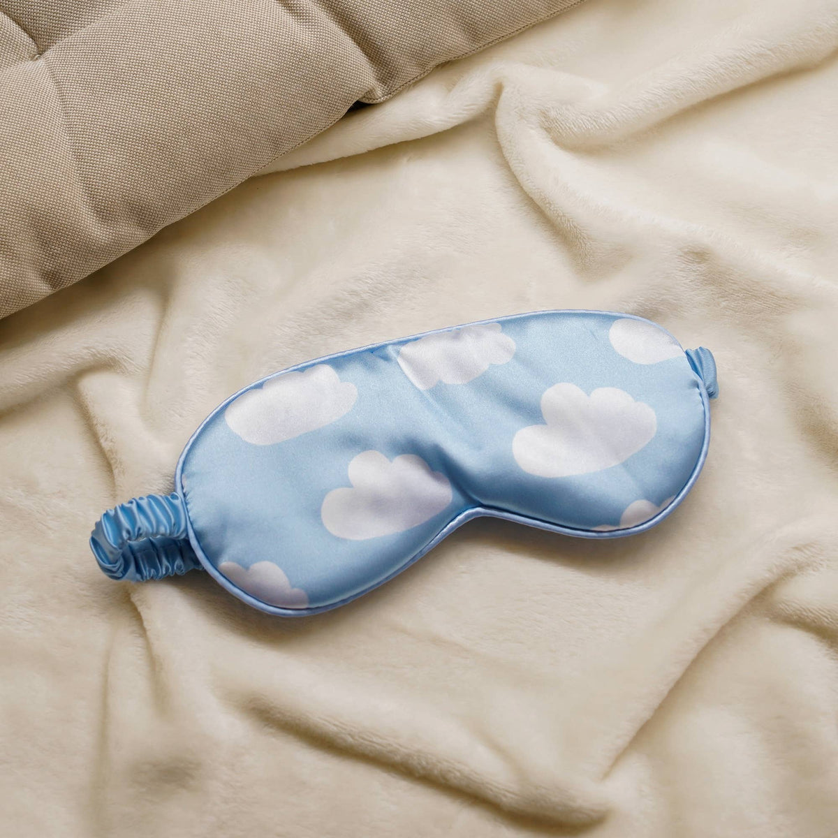 Cloudy Dream Night Mask