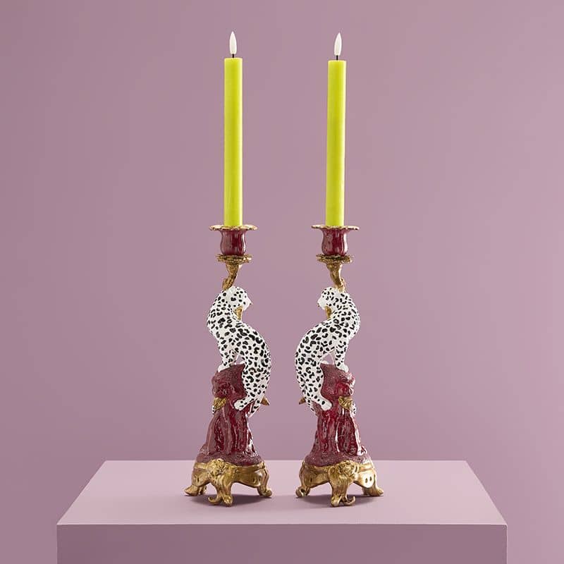 Leo chandelier, 2 types. Poly resin, 11 x 10.5 x 33 cm