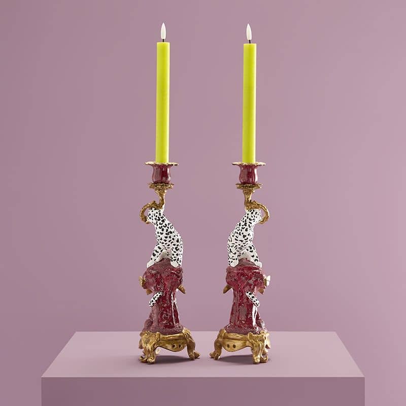 Leo chandelier, 2 types. Poly resin, 11 x 10.5 x 33 cm