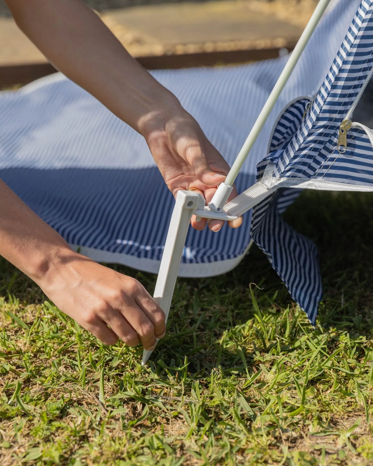Foldable beach tent - SANTA CRUZ