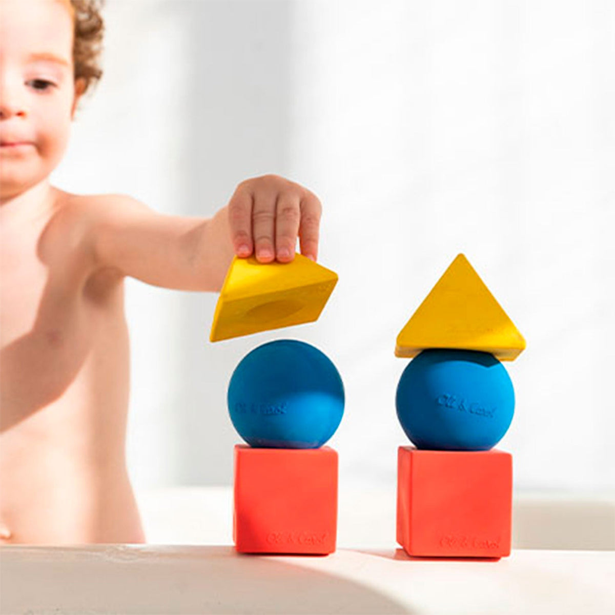 3 Figurines géométriques Blocs de jeu à empiler pour bébés Couleurs de base