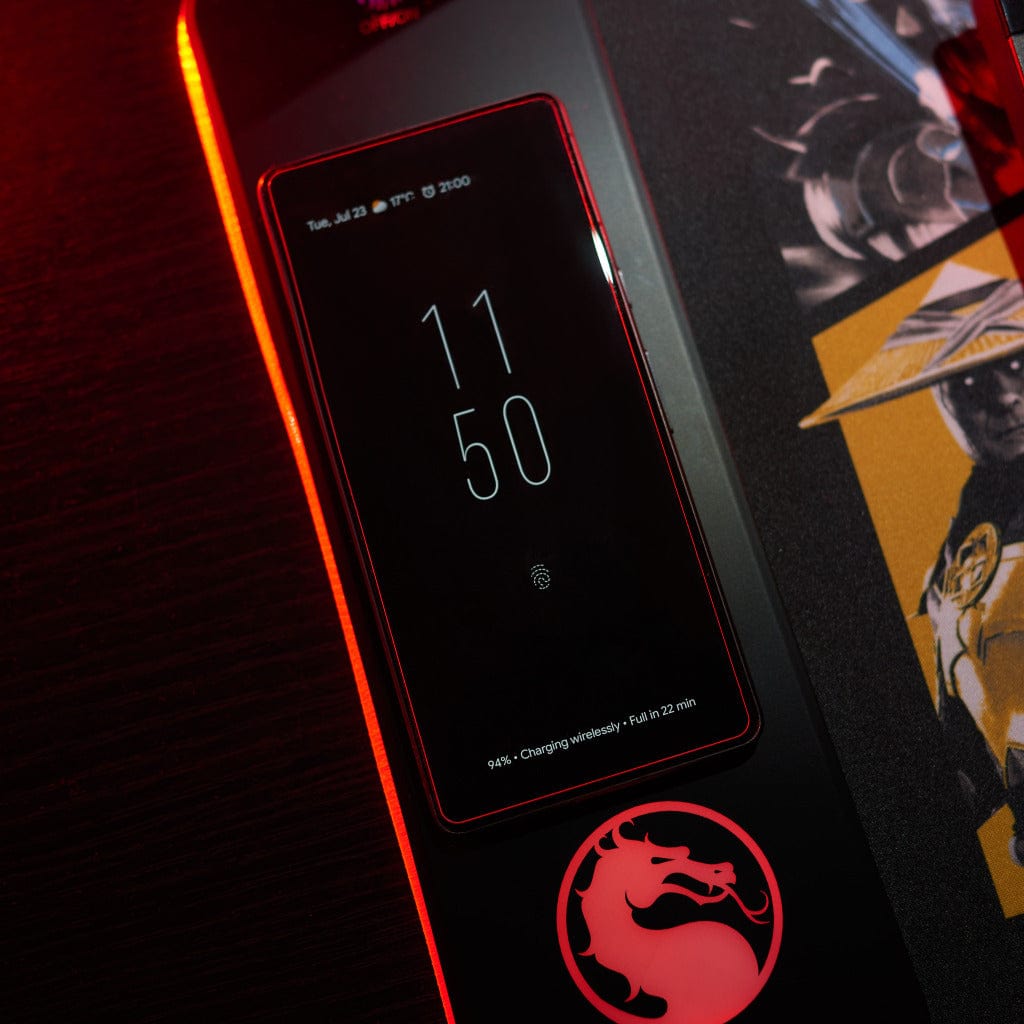 Mortal Kombat - Oversized Gaming Mat & Mobile Charger