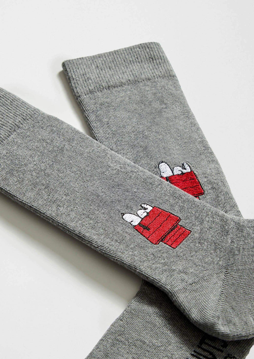BeSnoopy House Embroidered