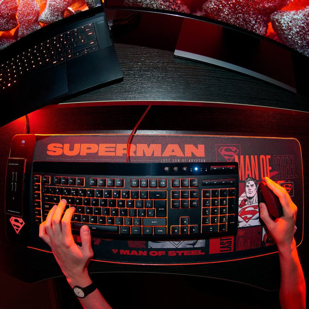 Tapis de Jeu Géant avec Chargeur pour Téléphone - Superman