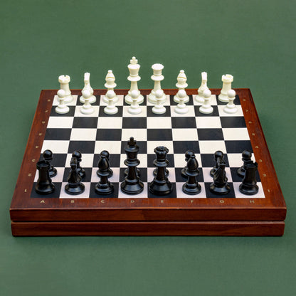 Iron & Glory -  Chess Deluxe