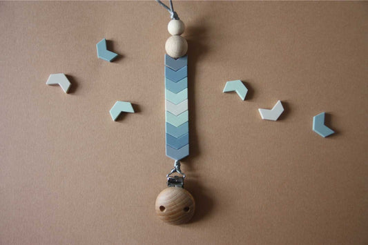 Chevron Silicone Pacifier Clip Blue