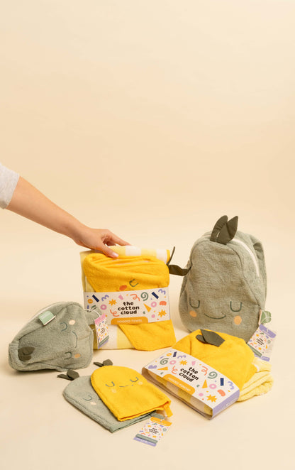 Lola Lemon Fruit-Shaped Wash Bag
