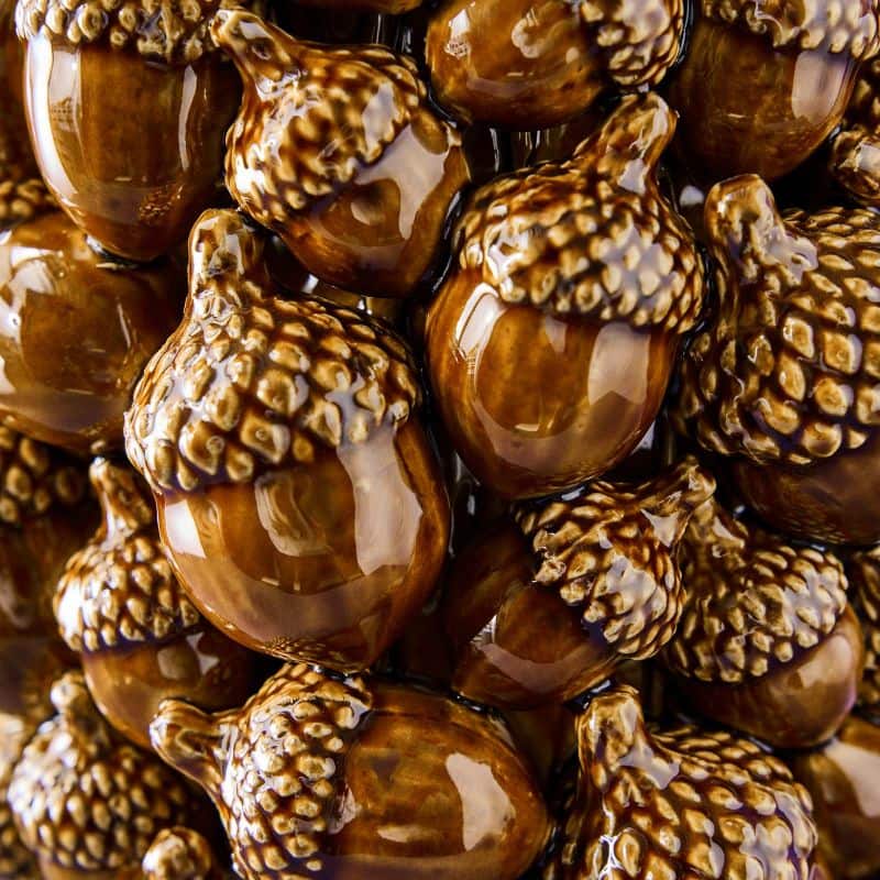 Eikelvaas, bruin steengoed, 19 x 19 x 27 cm