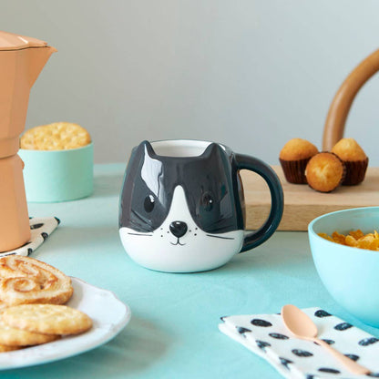 White/Black Cat Round Mug