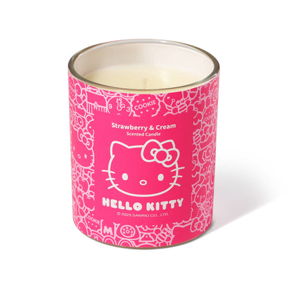 Originele Hello Kitty-kaars met print, geur van aardbei en room.