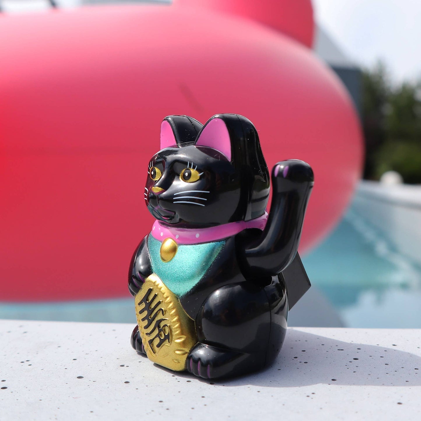 Black Solar Lucky Cat 5cm