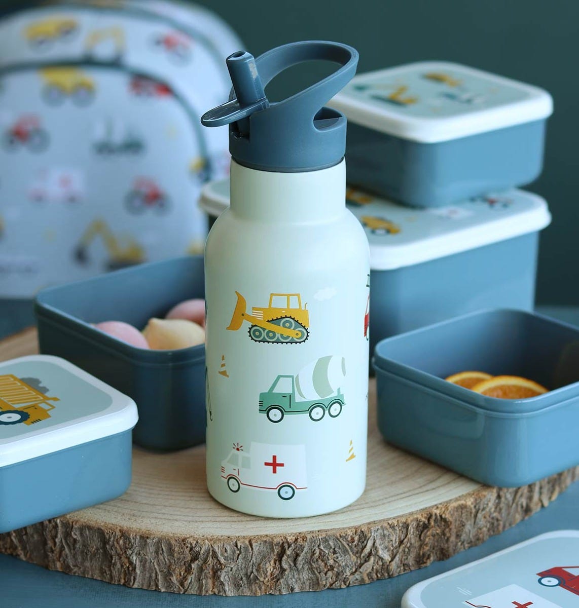 Gourde enfant en inox - Véhicules – vue 4 – A Little Lovely Company