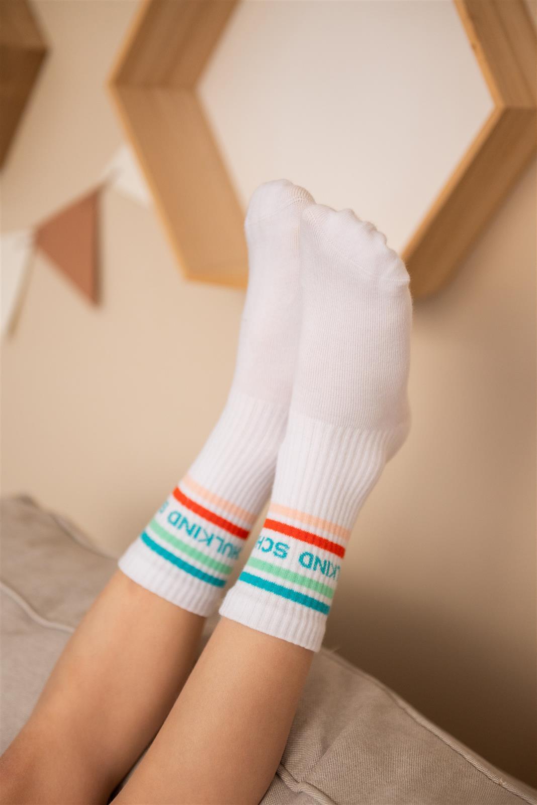 SCHOOLCHILD ORANGE-MINT
