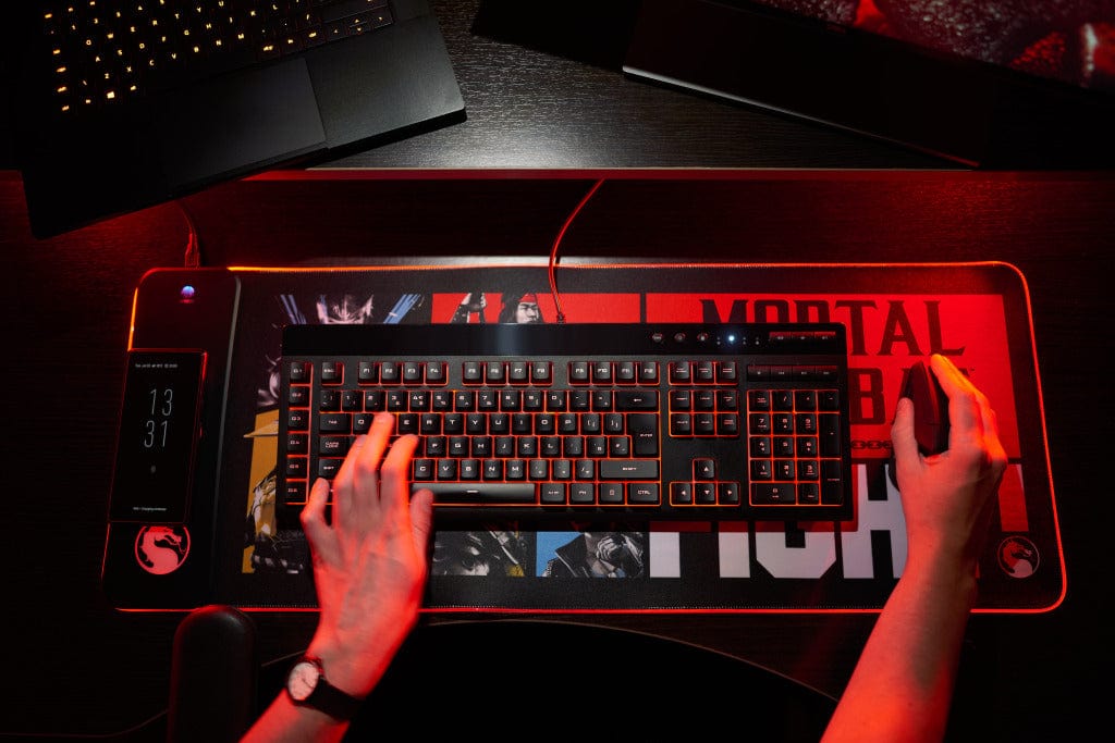 Mortal Kombat - Oversized Gaming Mat & Mobile Charger