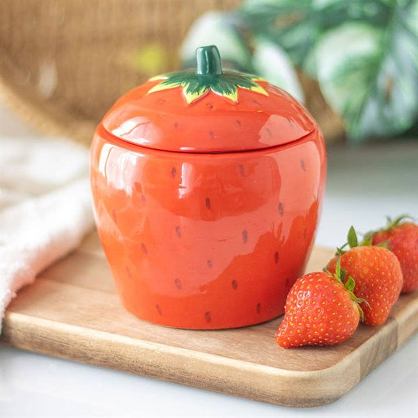 Strawberry-shaped candle