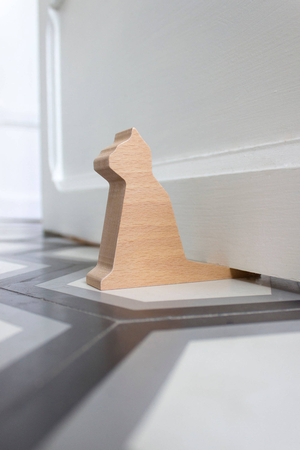Sachat beechwood doorstop