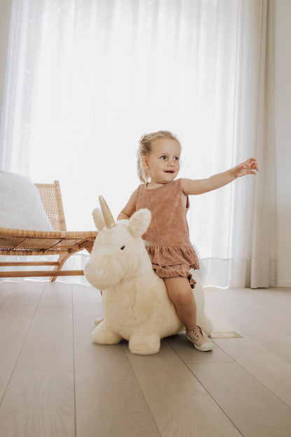 Soft and bouncy unicorn