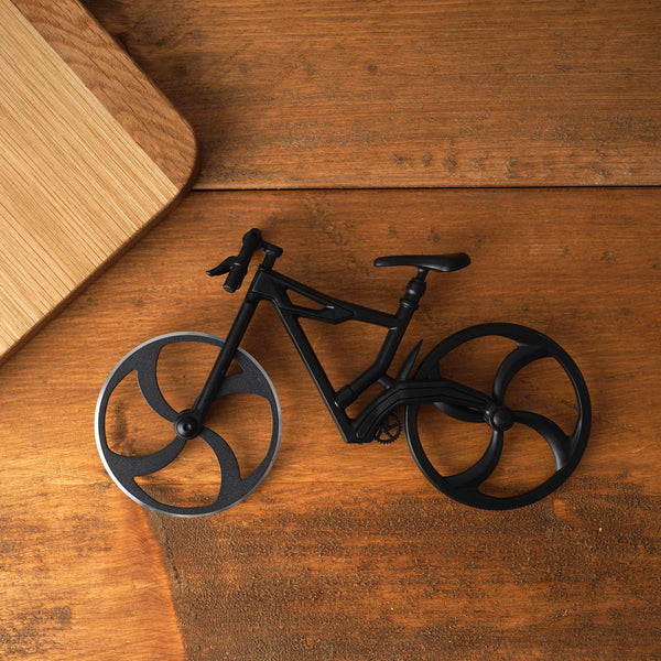 "King of the Pizza" Mountain Bike Pizza Cutter