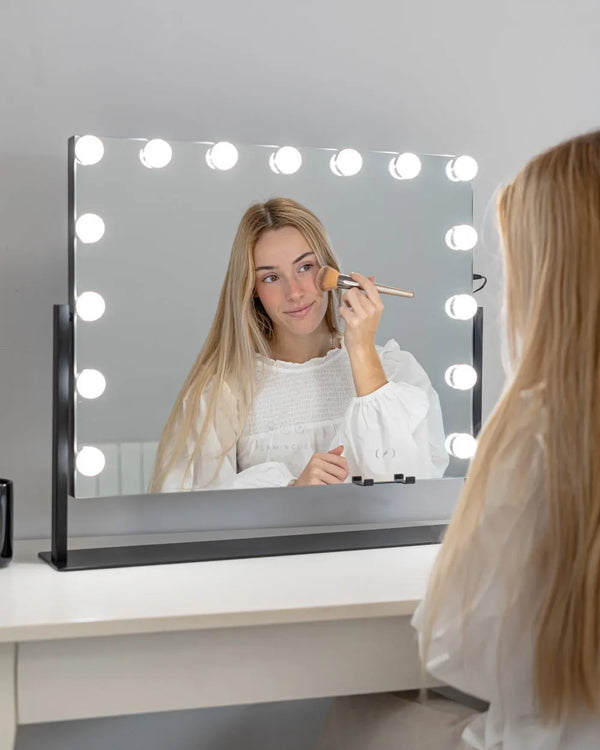 LED Makeup Mirror - BELLA