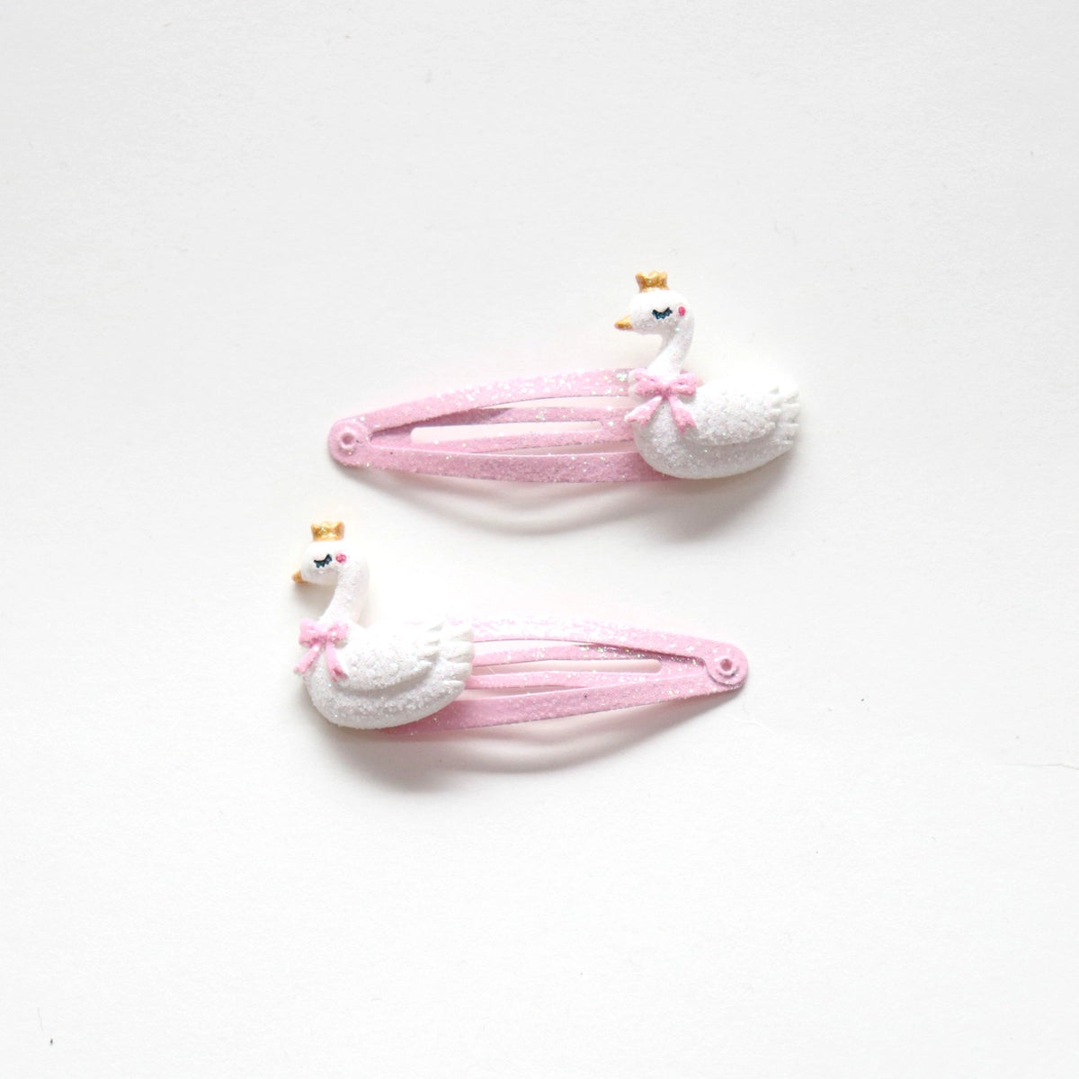 Queens Swan Barrettes Duo