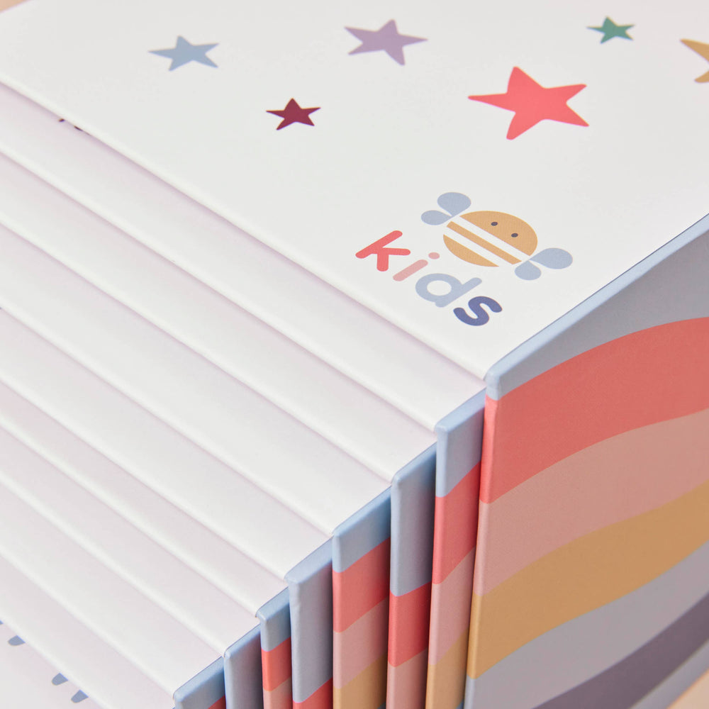 Kinderartikel: Gigantische stapelkubussen voor kinderen
