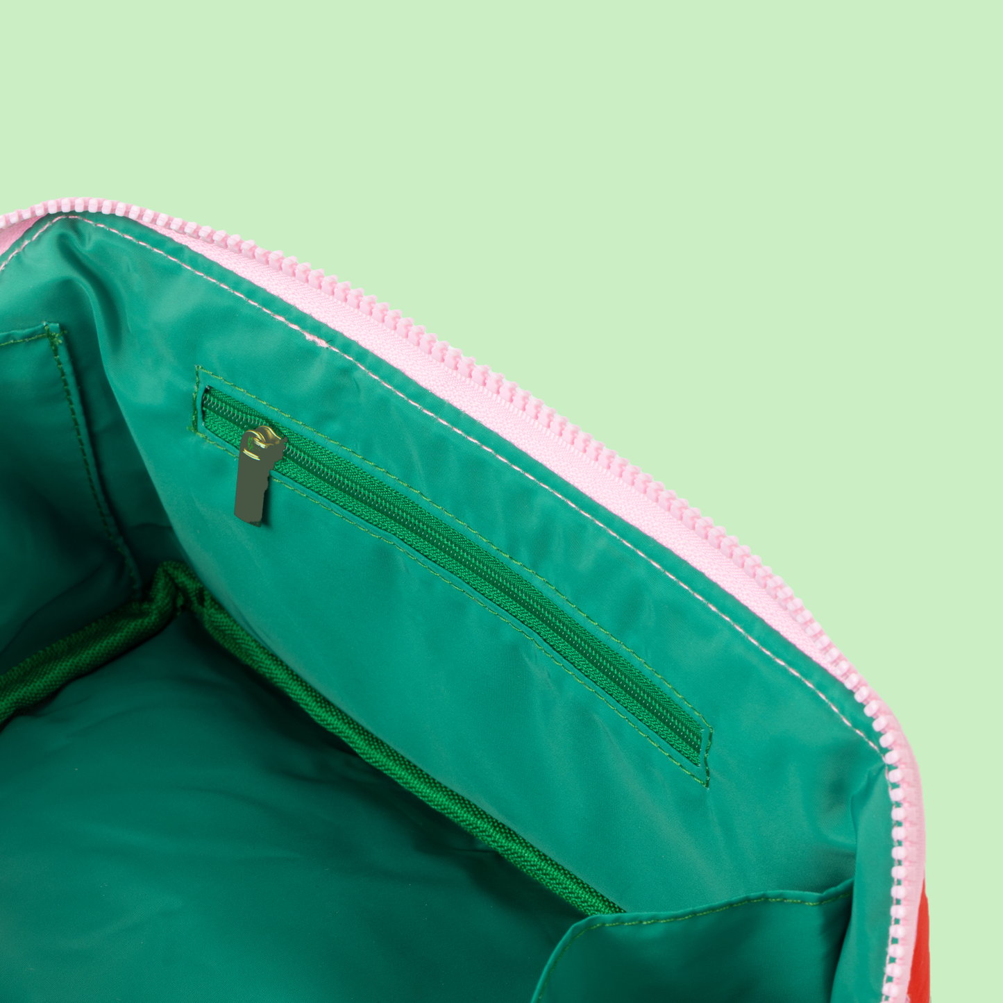 Icônes de vérification Disposition à plat Trousse de toilette