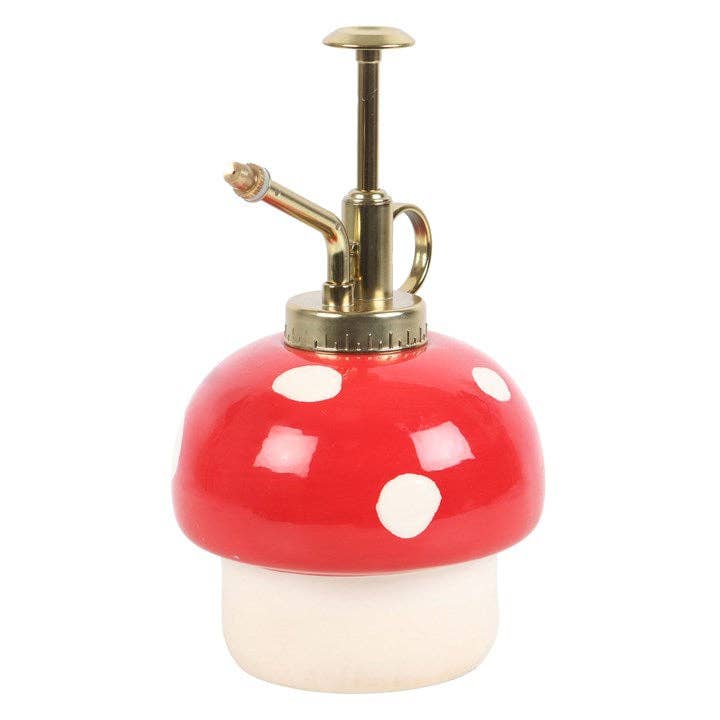 Mushroom-shaped plant sprayer