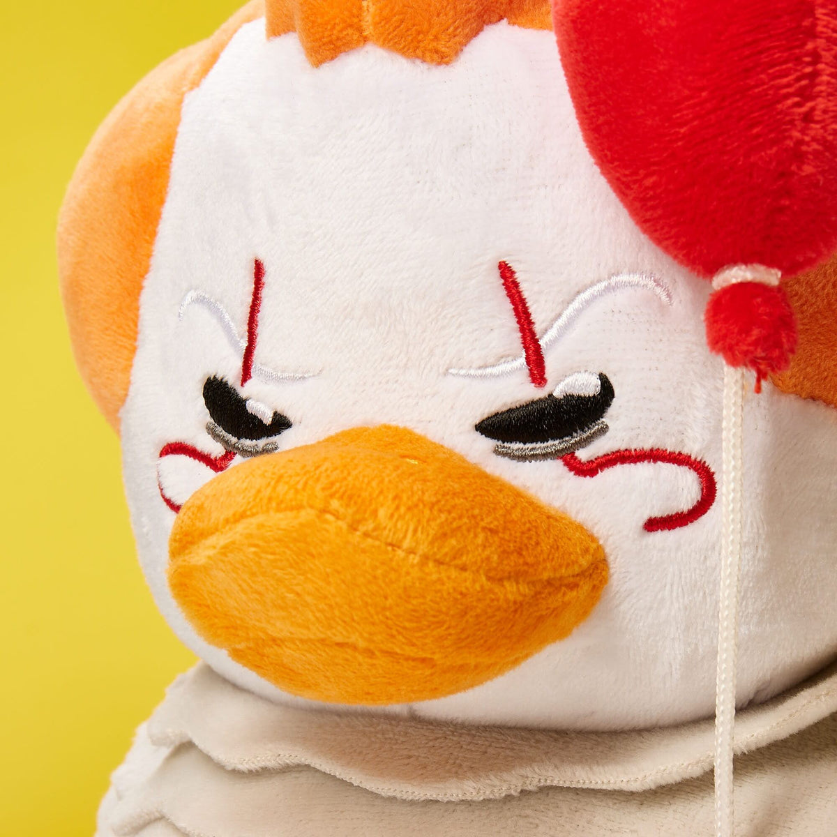 Canard IT: Pennywise TUBBZ Plushie
