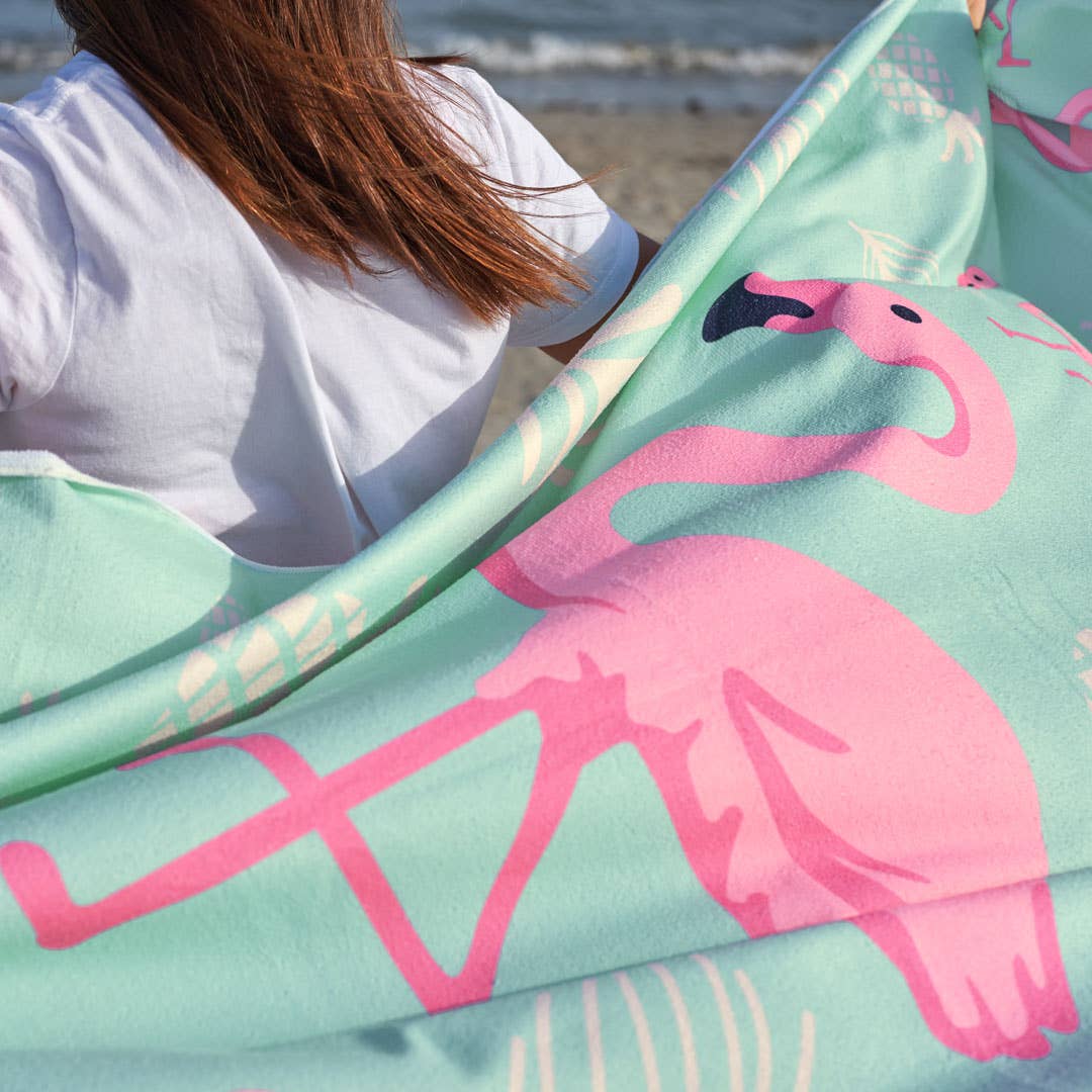 Lightweight and absorbent beach towel FLAMINGOS 100 x 160 cm