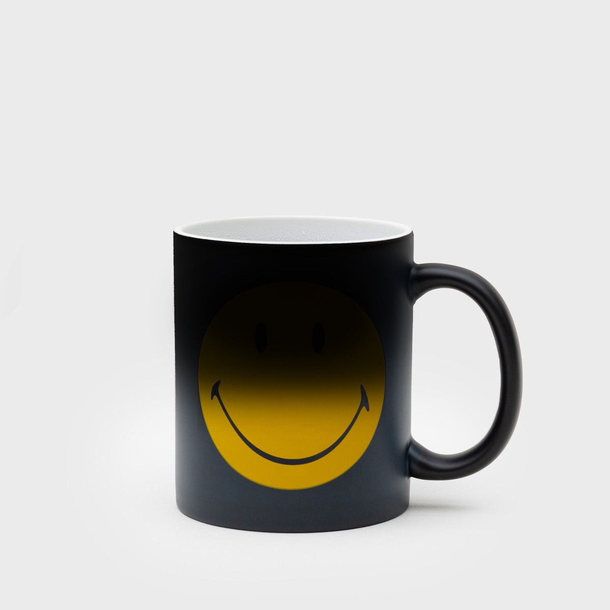 Smiley® Heat-Sensitive Mug